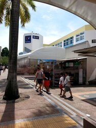 Changi Road (D14), Shop House #457395591